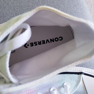Converse Shoes - Tie-Dye All-Star Converse M12/W14 Converse Shoes - Tie-Dye All-Star Converse M12/W14